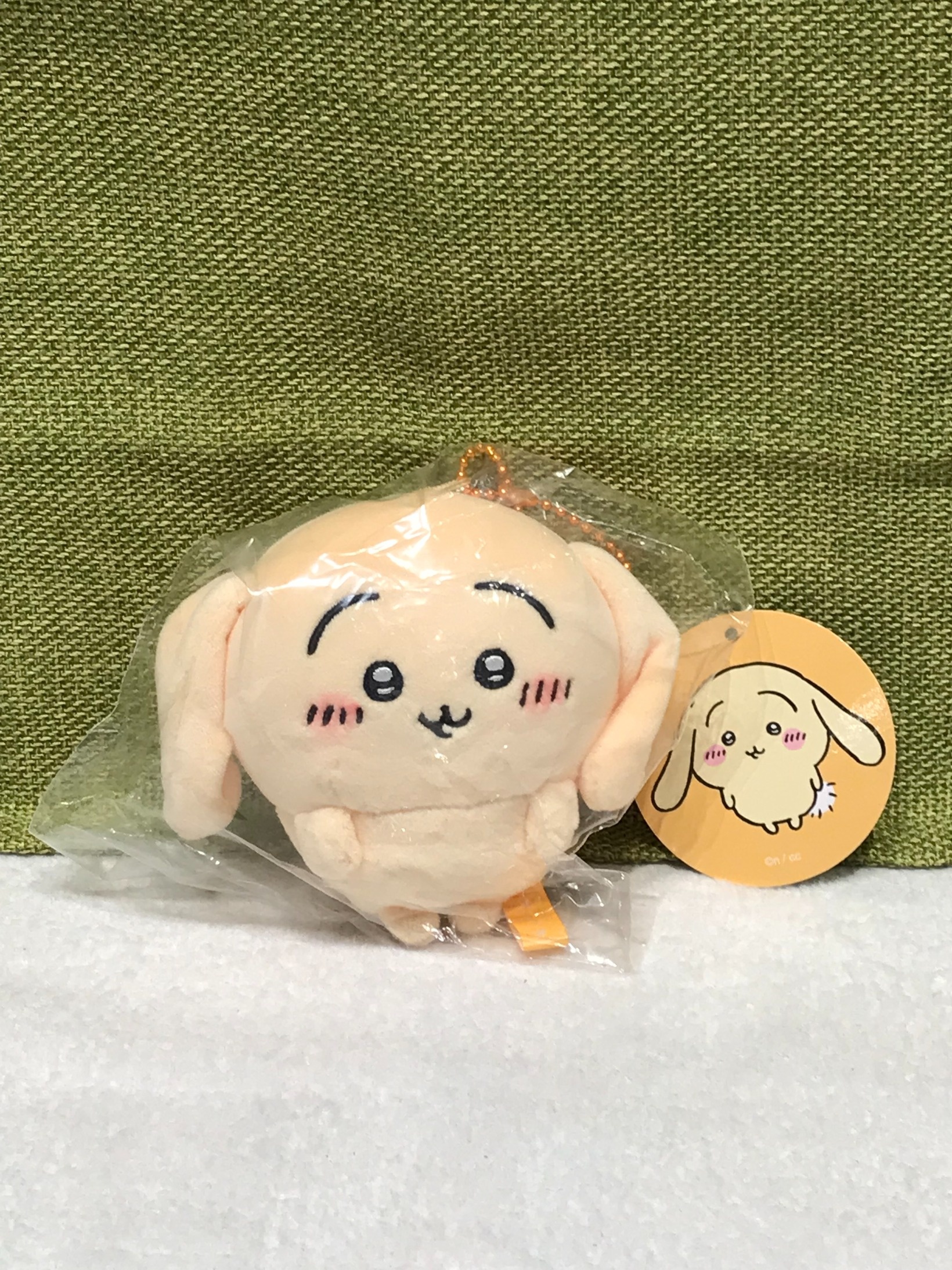 本店は ちいかわ 垂れ耳なうさぎマスコット キャラクターグッズ