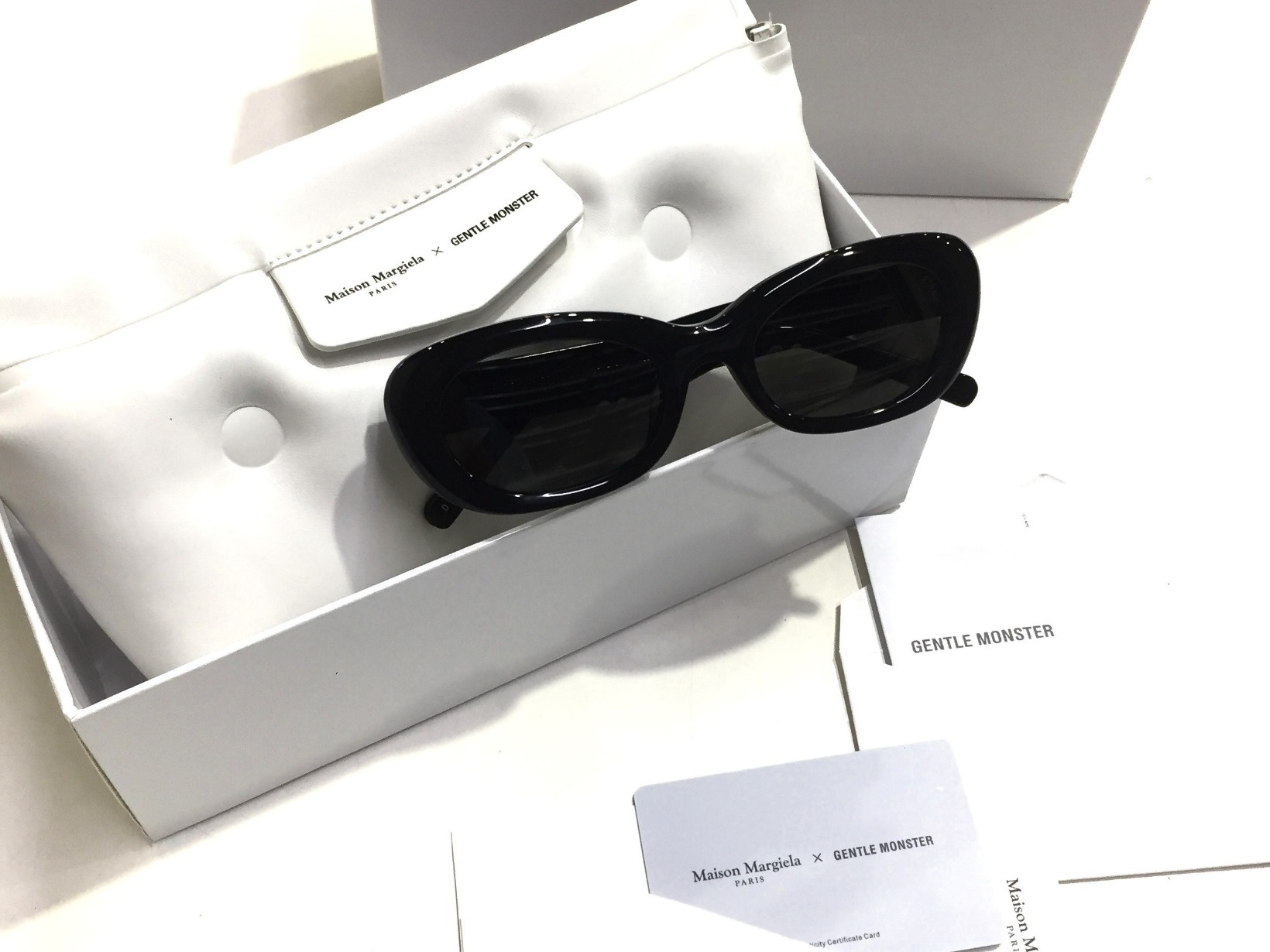 GENTLE MONSTER MM004 ブラック サングラス MAISON MARGIELA メゾンマルジェラ × Gentle Monster ジェントル